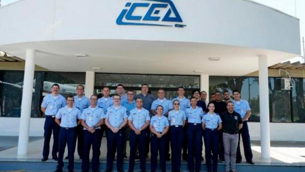 Especialistas se reúnem no ICEA para elaboração do Relatório de Performance ATM