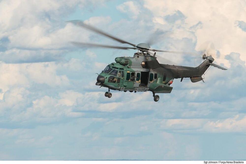 Aspirantes do Esquadrão Gavião iniciam curso de especialização em helicópteros da FAB na Base de Natal