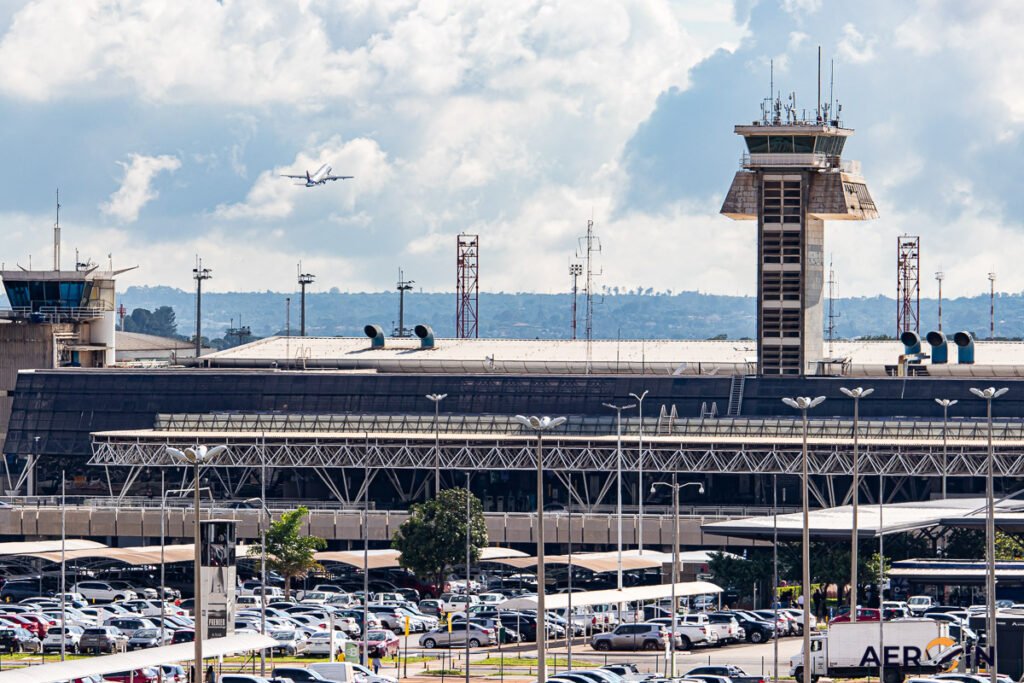 Aeroporto de Brasília promove ação de conscientização contra o tráfico de seres humanos